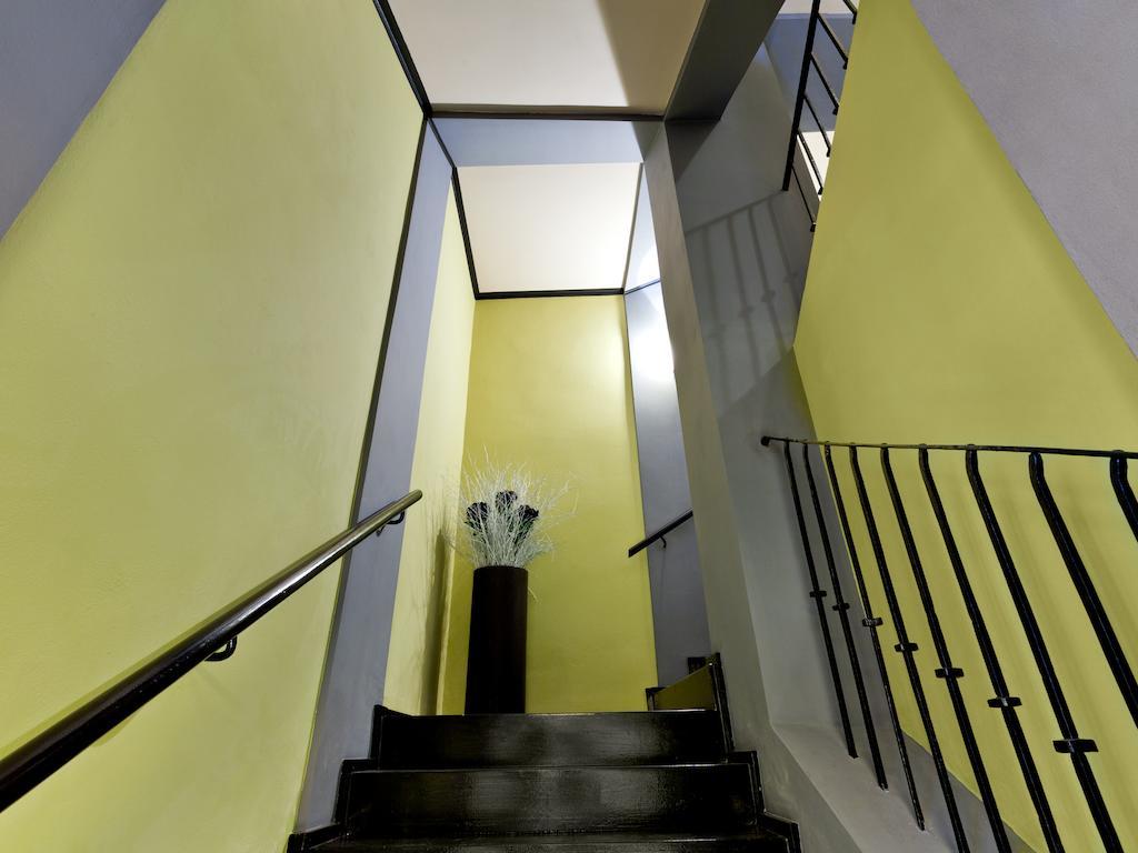 Oasis Prague Apartments ภายนอก รูปภาพ