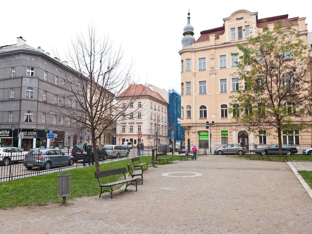 Oasis Prague Apartments ภายนอก รูปภาพ