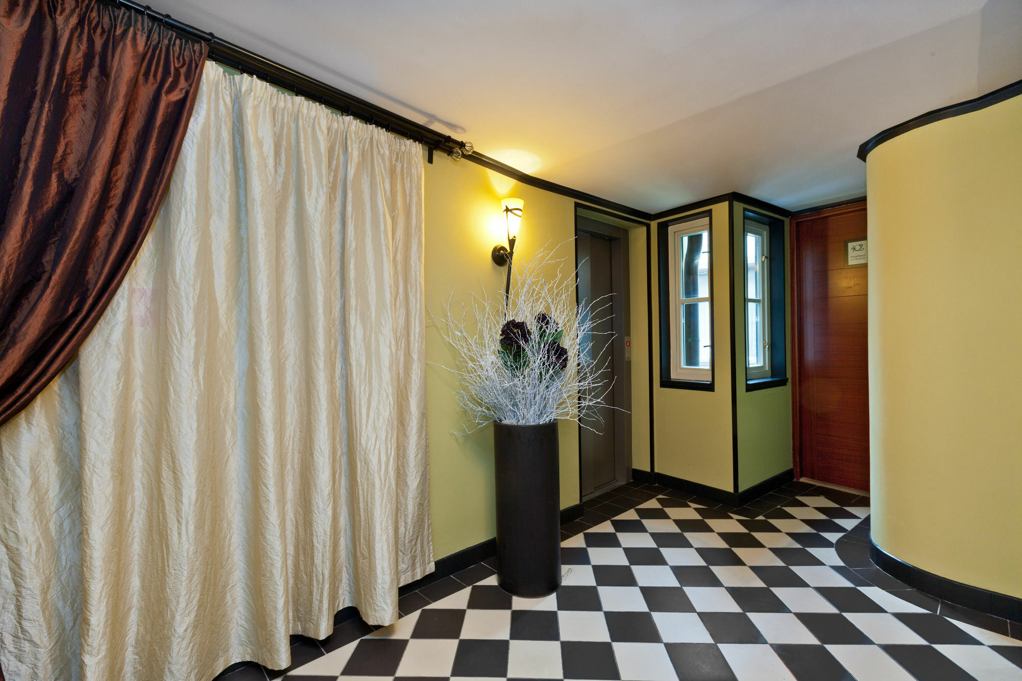 Oasis Prague Apartments ภายนอก รูปภาพ